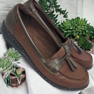 Ultimate Comfort Collection by Clarks Ashland Bubble Loafers Brown Leather 10M